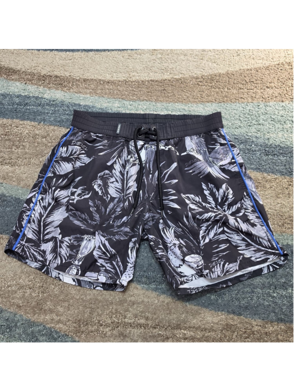 Diesel Beachwear Swim Trunks Mens S Black Tropical Print Drawstring Shorts